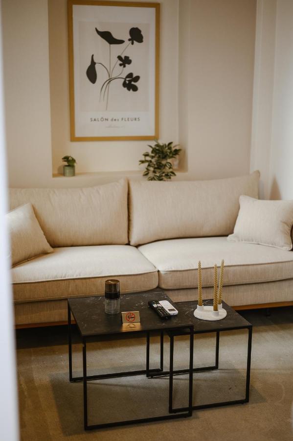 Lb Luxury Apartments โวโลส ภายนอก รูปภาพ