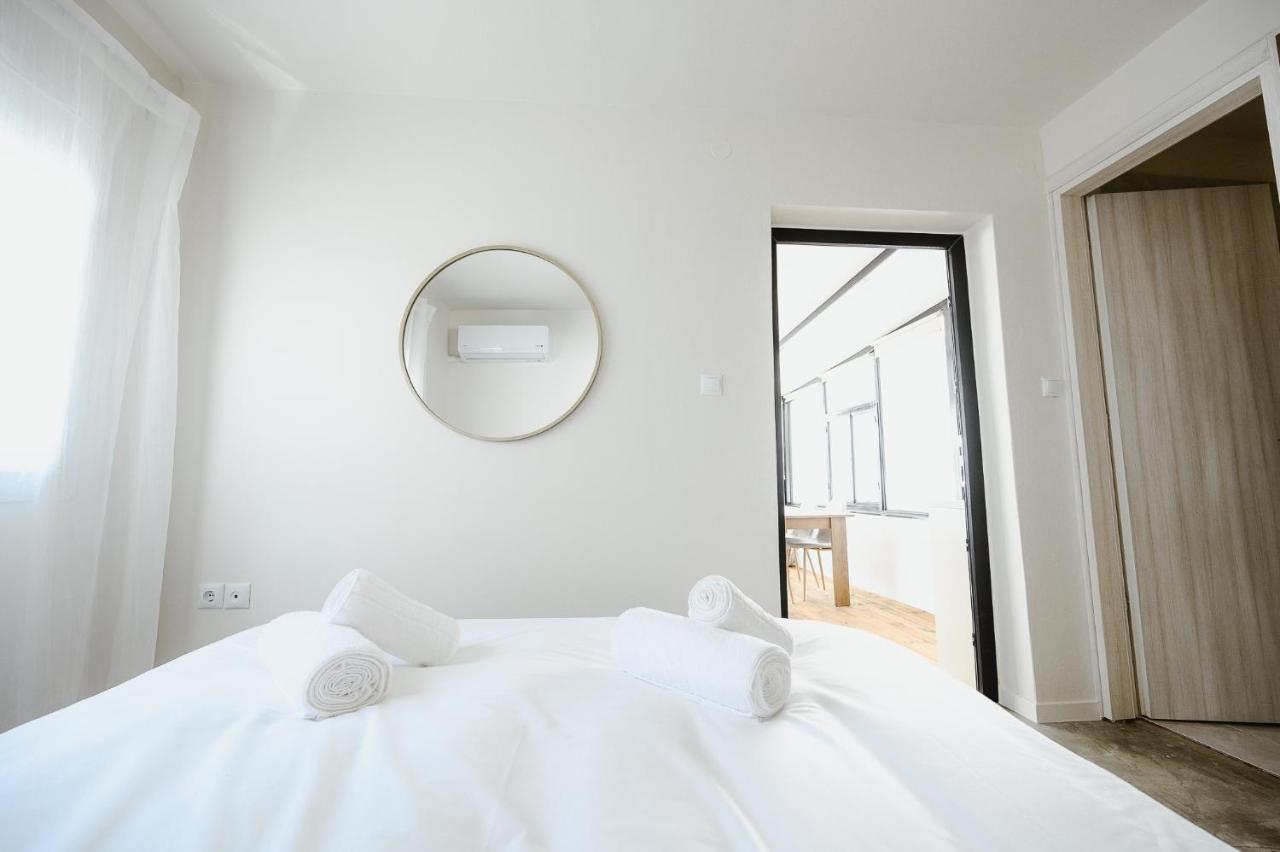 Lb Luxury Apartments โวโลส ภายนอก รูปภาพ