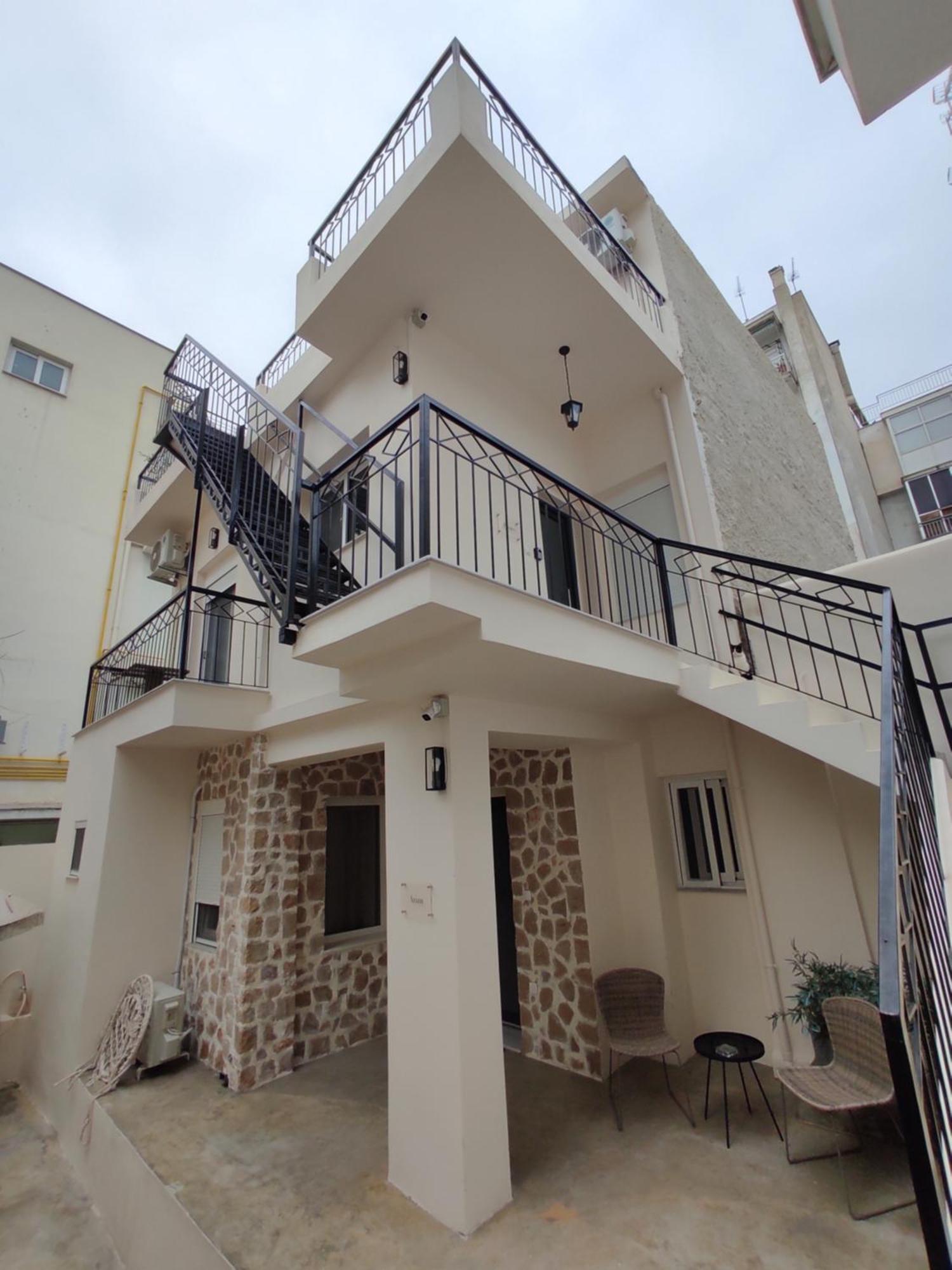 Lb Luxury Apartments โวโลส ภายนอก รูปภาพ